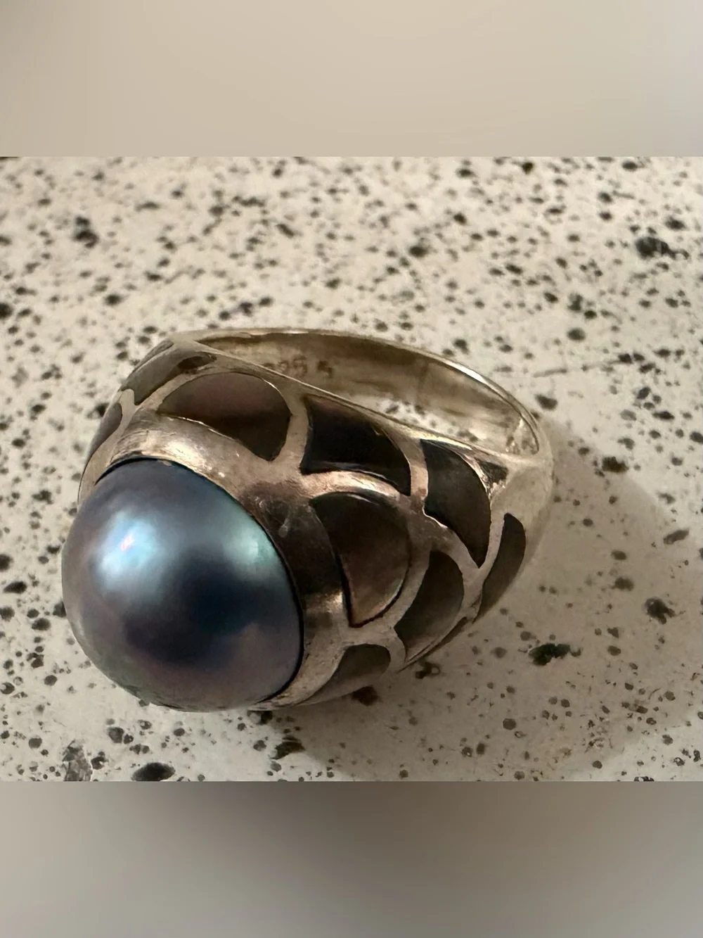 Vtg. Cultured Mabe Pearl Sterling Silver Ring, Size 11 Signed
